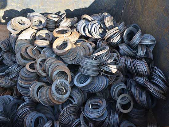 河北哪在生产电缆盘法兰铁片